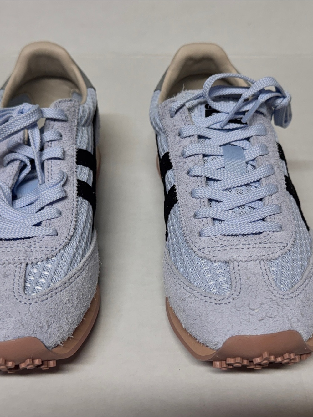 Onitsuka Tiger from Japan Skyblue/ Black tweed whimsigoth girlcore sz 7 sneaker - Picture 3 of 8